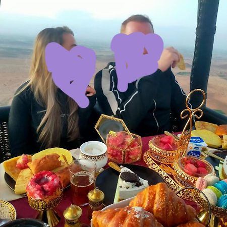 Riad Ramona Lqariya Seyaheya Marrakesh Exteriör bild