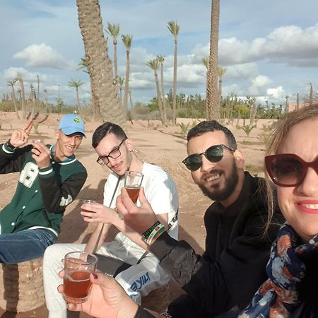Riad Ramona Lqariya Seyaheya Marrakesh Rum bild