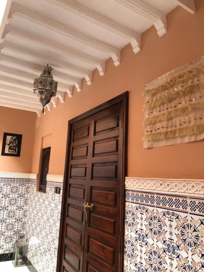 Riad Ramona Lqariya Seyaheya Marrakesh Exteriör bild