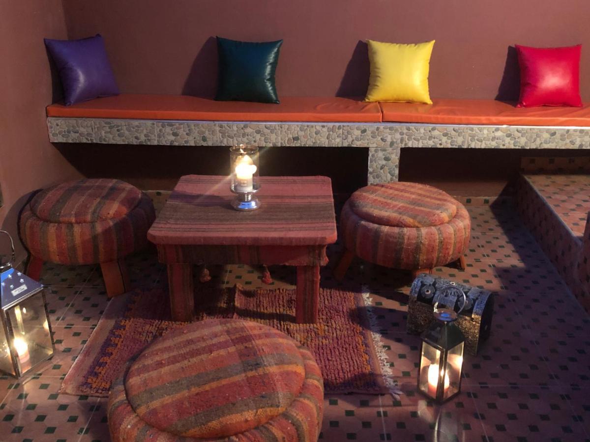 Riad Ramona Lqariya Seyaheya Marrakesh Exteriör bild