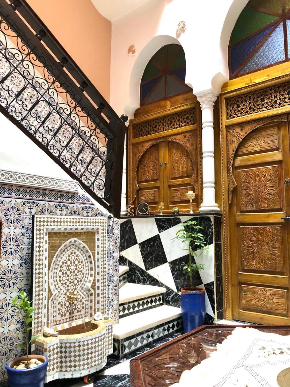Riad Ramona Lqariya Seyaheya Marrakesh Exteriör bild