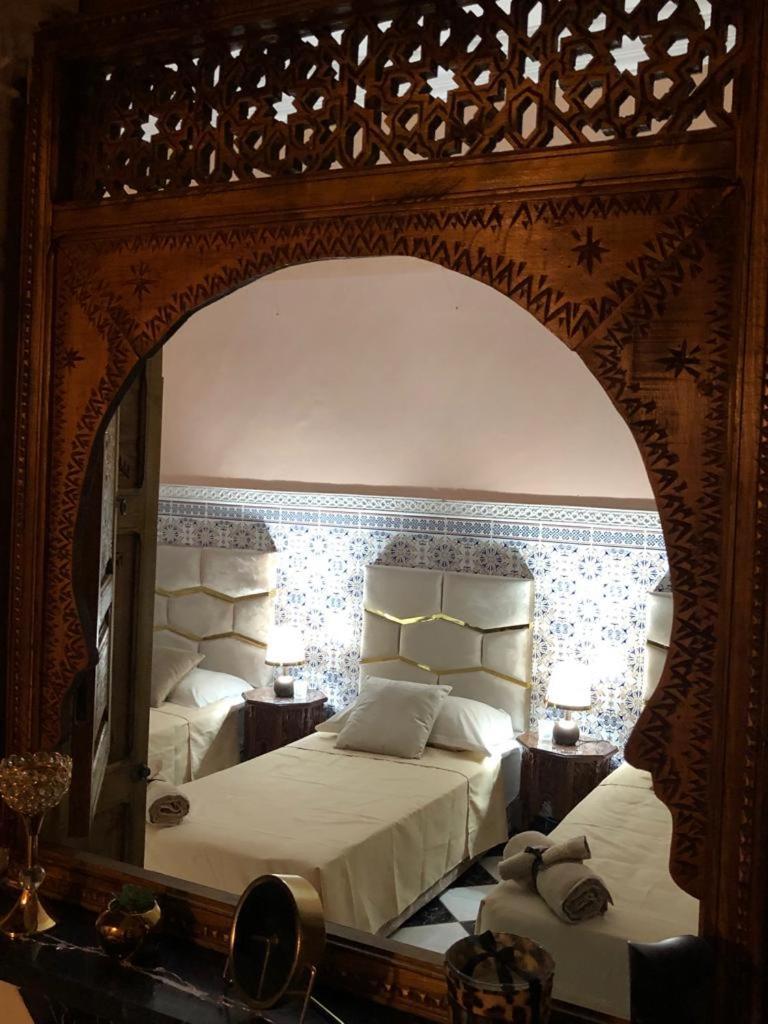 Riad Ramona Lqariya Seyaheya Marrakesh Rum bild