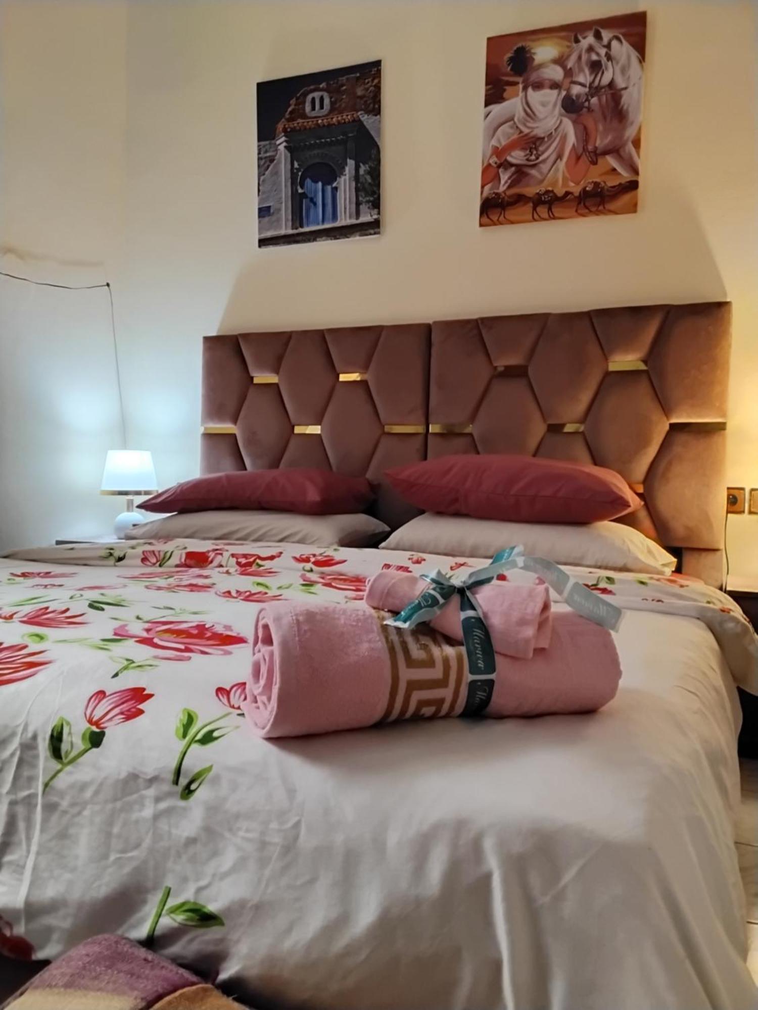 Riad Ramona Lqariya Seyaheya Marrakesh Exteriör bild