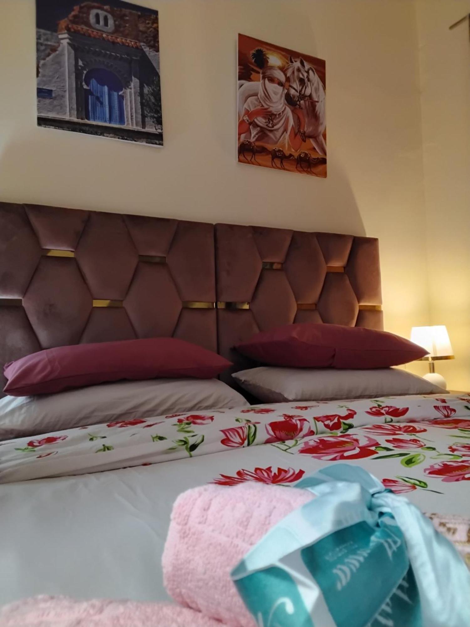Riad Ramona Lqariya Seyaheya Marrakesh Exteriör bild