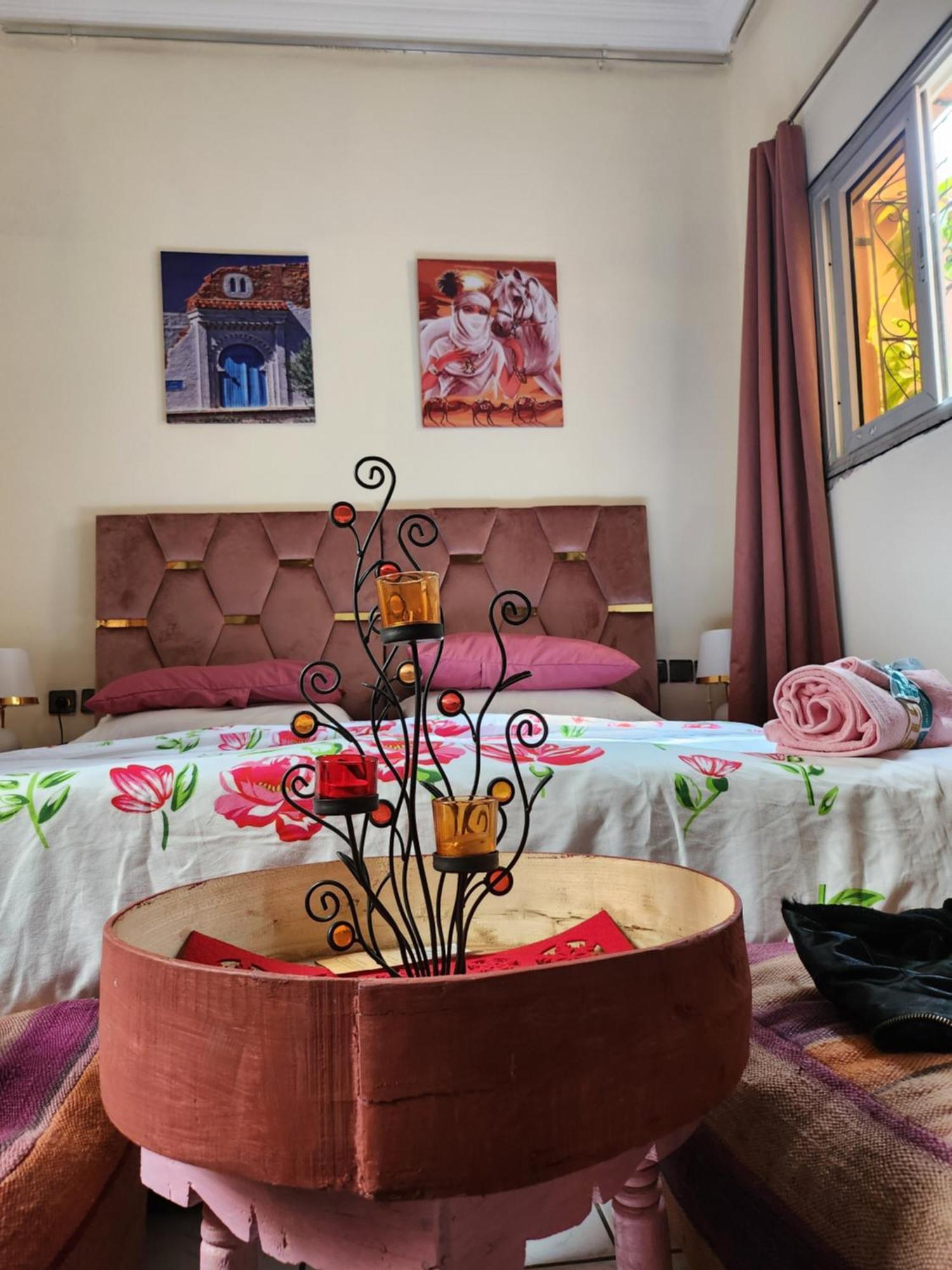 Riad Ramona Lqariya Seyaheya Marrakesh Exteriör bild